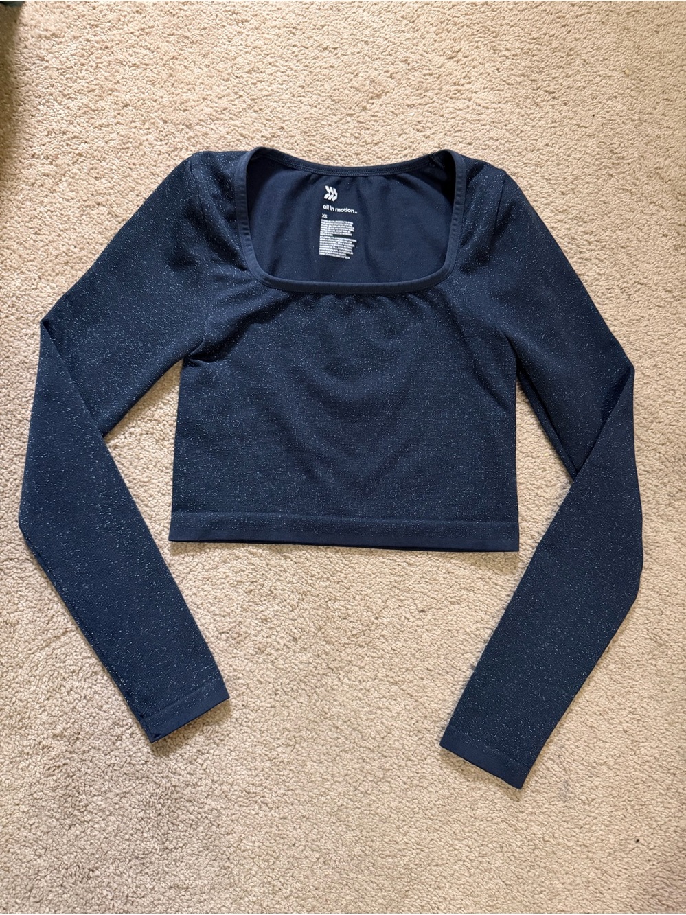 all in motion Navy Sparkle Long-Sleeve Square-Neck Crop Top X Small